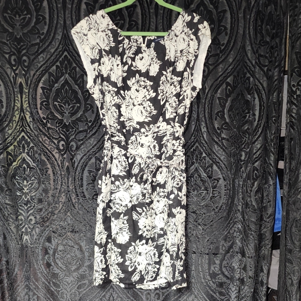 Lands' End Black and White Floral Mini Dress